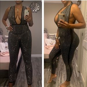 🌚✨Lights out jumpsuit✨🌚